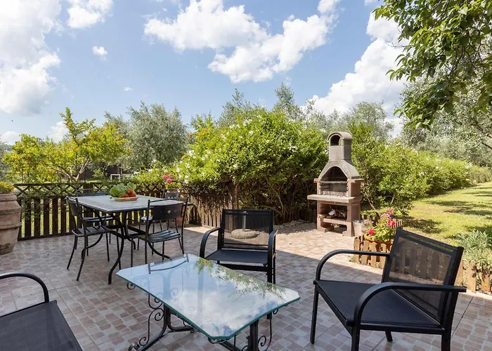 شقة Casa Di Francesca سانتو ستيفانو دي ماجرا